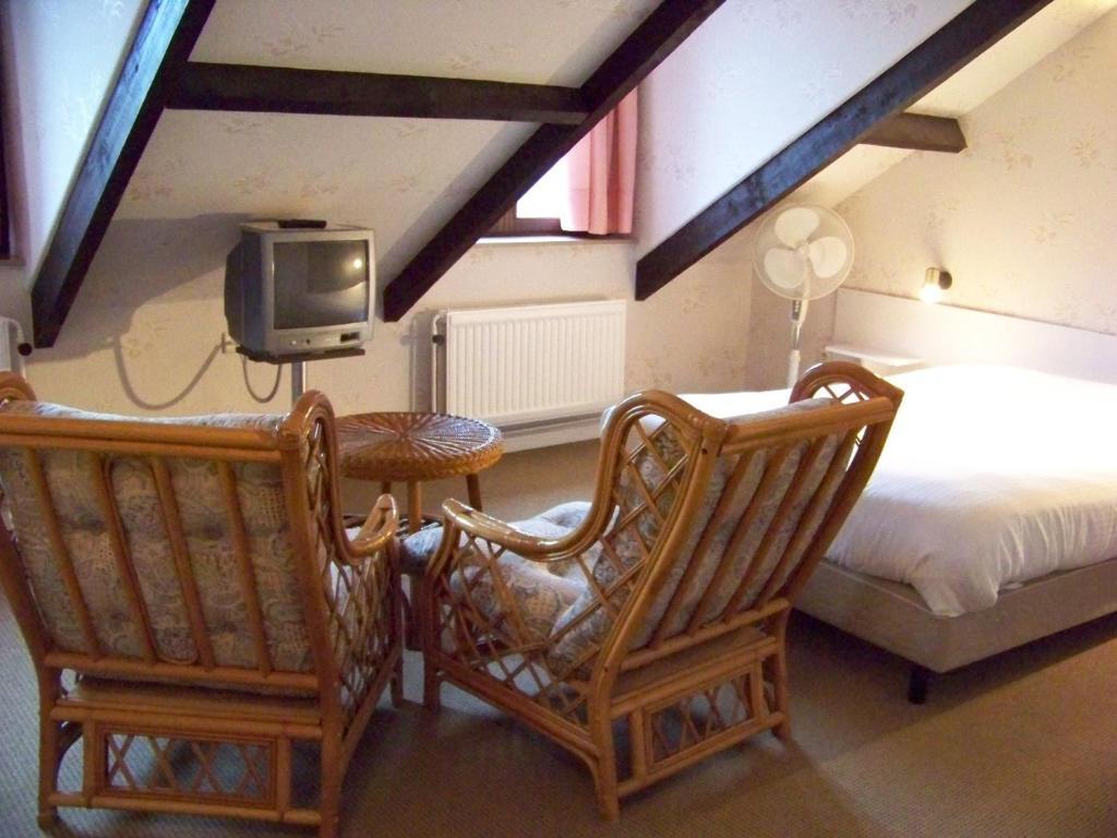 Auberge Le Vieux Moulin Bouillon Rum bild